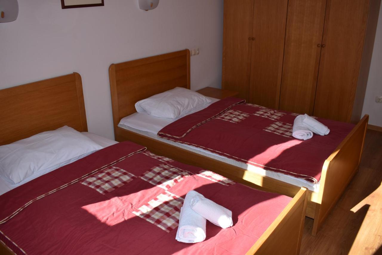 Aparthotel Snjezna Kraljica Stubicke Toplice Eksteriør bilde