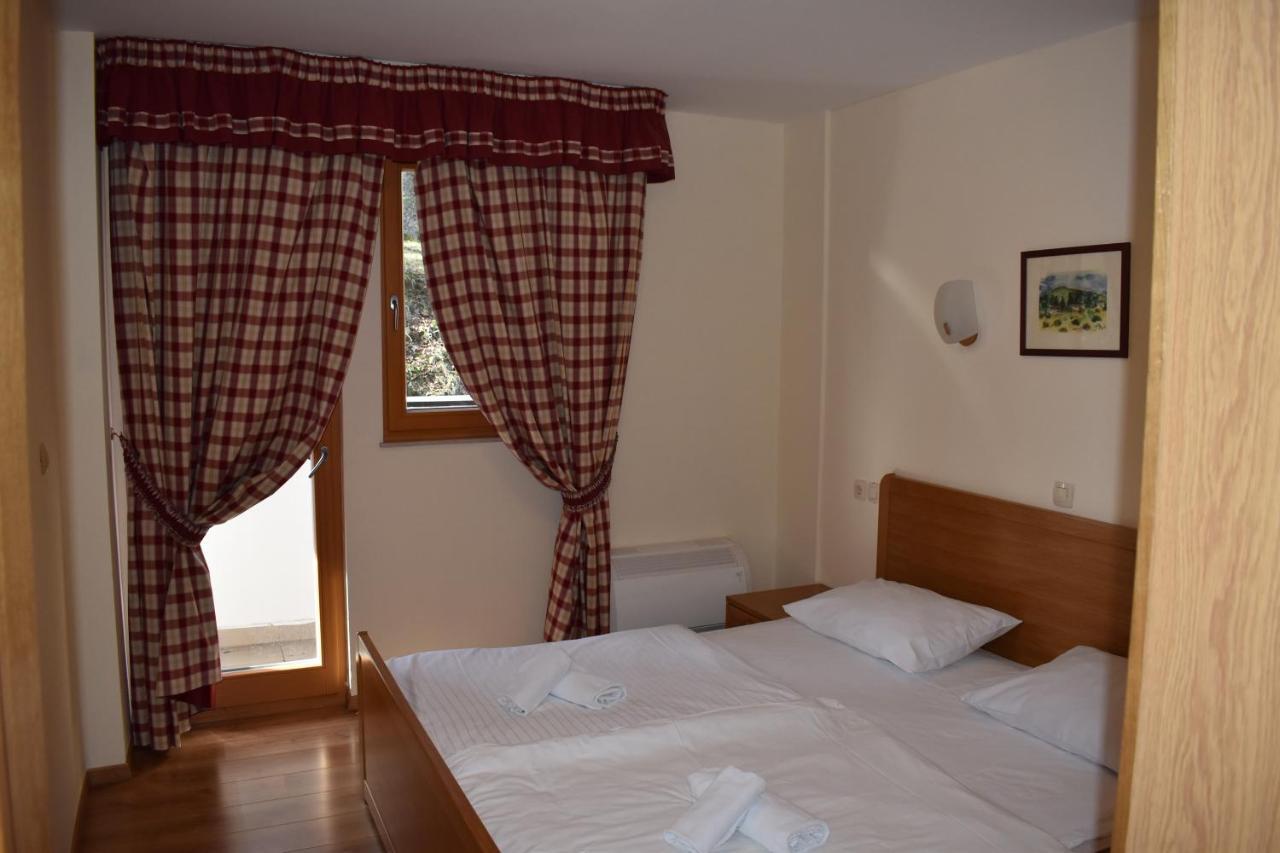 Aparthotel Snjezna Kraljica Stubicke Toplice Eksteriør bilde